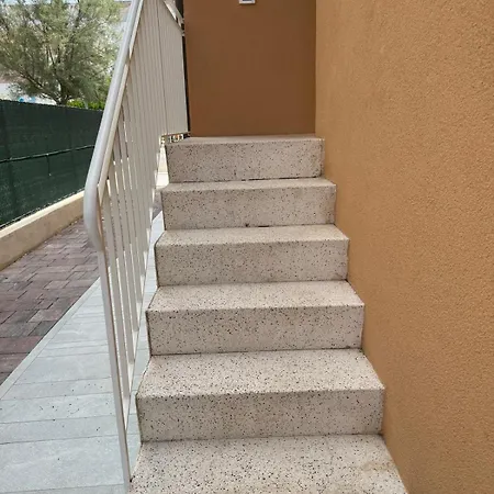 Casa Al Mare Di Nonno Robi