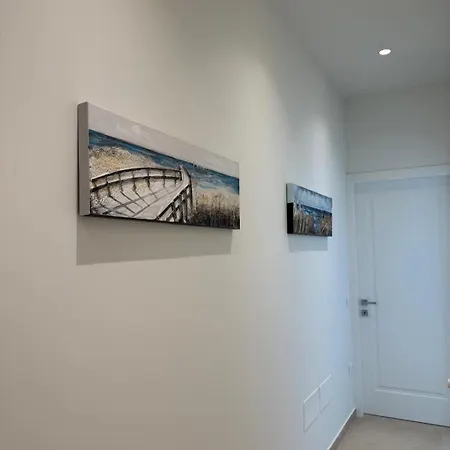 Casa Al Mare Di Nonno Robi Дом отдыха