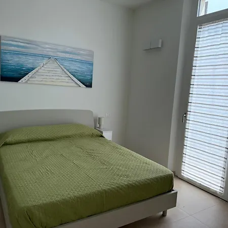 Casa Al Mare Di Nonno Robi Дом отдыха Фано